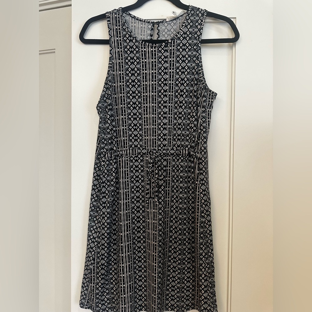 BCBGeneration Black and White Sheath Mini Dress